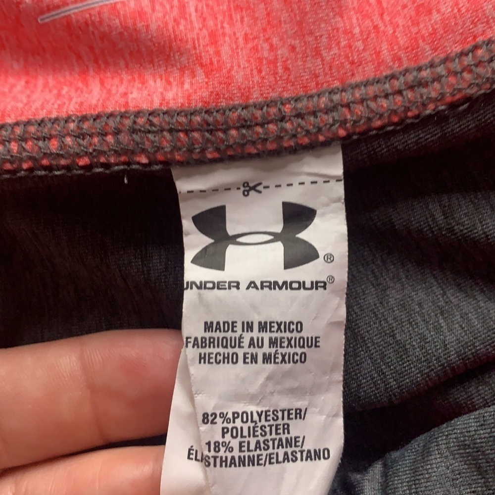 Under Armor Fitted Cropped Performance Legging Me… - image 4